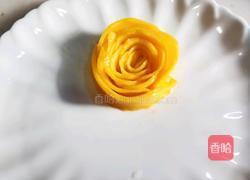 芒果玫瑰花的做法图解7