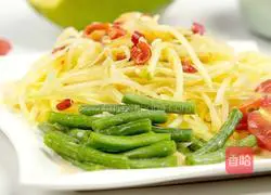 Illustration of the green papaya salad recipe 6