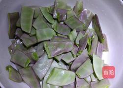 干煸蛾眉豆的做法图解2