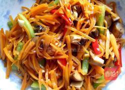 胡萝卜瘦肉炒粉丝的做法图解9