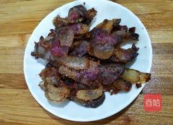 莴笋仔姜胡萝卜炒香肠的做法图解14