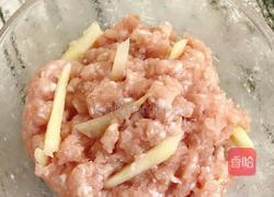 小米芹菜肉丸子的教学的做法图解3