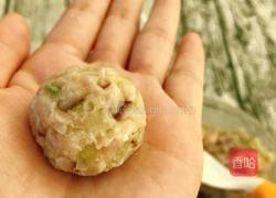 小米芹菜肉丸子的教学的做法图解10