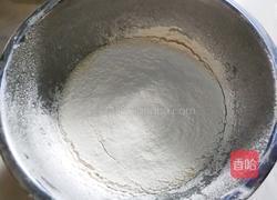 草莓酱蛋糕卷的做法图解6