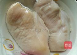 糖醋鸡肉丸的做法图解1