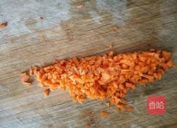 煎鸡蛋胡萝卜的做法图解1