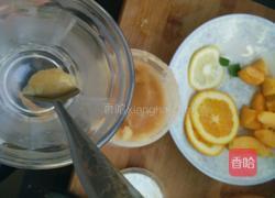 黄桃香橙果茶的做法图解4