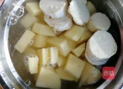 红烧鸡腿加土豆块的做法图解2