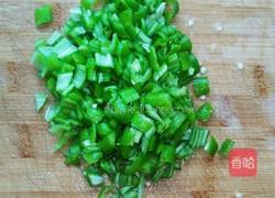 青椒火腿炒蛋的做法图解3