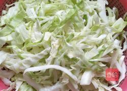 凉拌包菜的做法图解2