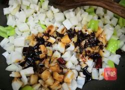 辣炒藕丁的做法图解7