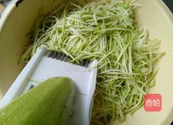 西葫芦鸡蛋大蒸饺的做法图解7