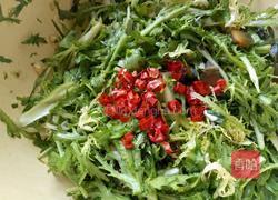 皮蛋拌苦菊的做法图解11