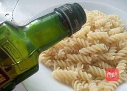 什锦丸子配螺旋意面的做法图解15