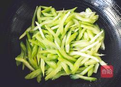 西芹百合的做法图解6