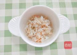 宝宝辅食虾皮蛋卷棒棒糖的做法图解2