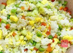 五彩炒饭的教学的做法图解12