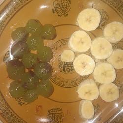 香蕉大战葡萄的做法[图]