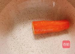 黄瓜鸡肉丸子汤的教学的做法图解2