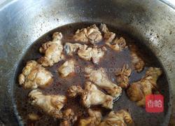 家庭版黄焖鸡翅根的做法图解4