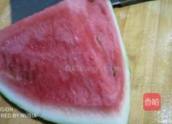 酸奶西瓜冰淇淋的做法图解2