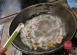 冬瓜虾皮牛排菇汤的做法图解5