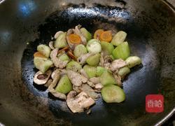 丝瓜撞牛排菇的做法图解7