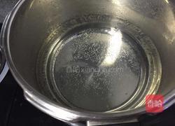 西米甜绿茶的做法图解1