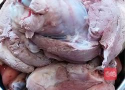 炖猪肘的做法图解2