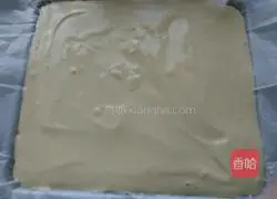 Illustration of how to make cream cake roll 7