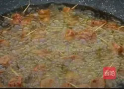 Illustration of making toothpick meat 3