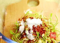 深夏时节,天气炎热,介绍一款爽口下饭的小菜-拌小根菜的做法图解3