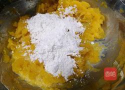 牛奶南瓜饼的做法图解4