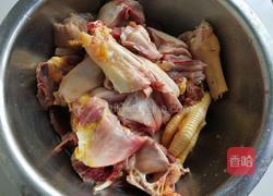 土豆烧鸡肉的做法图解2