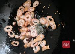 尖椒溜肥肠的做法图解4