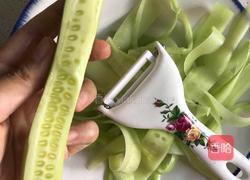 酸甜黄瓜丝的做法图解3