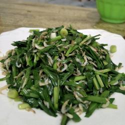 韭菜炒虾皮的做法[图]