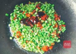 爆炒蚝油豆角的做法图解7