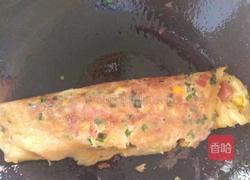 火腿肠玉米卷的做法图解4