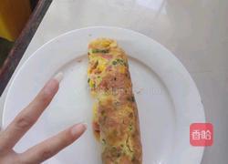 火腿肠玉米卷的做法图解5