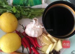 柠檬鸡爪的做法图解1