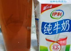 焦糖奶茶的做法图解1