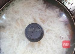 花生鸡丁焖粉丝的做法图解11