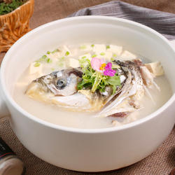 鱼头豆腐汤的做法[图]
