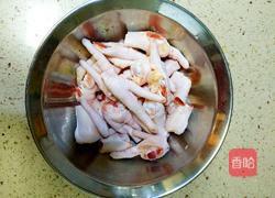 秘制鸡爪的做法图解1