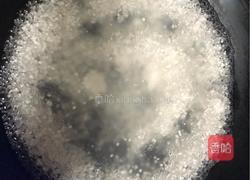 椰汁芒果西米露的做法图解2