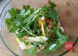 酸辣鸡爪的做法图解12