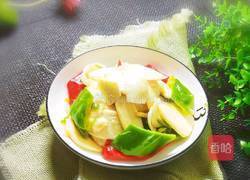 双椒炒茭白的做法图解1