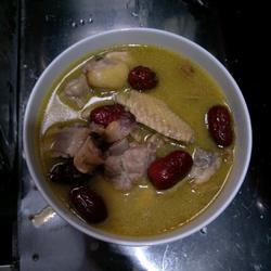 鸡肉排骨墨鱼汤的做法[图]