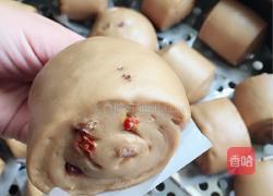 红糖、红枣、枸杞牛奶馒头的做法图解1